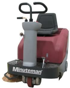 Minuteman Kleen Sweep 32R Rider Sweeper