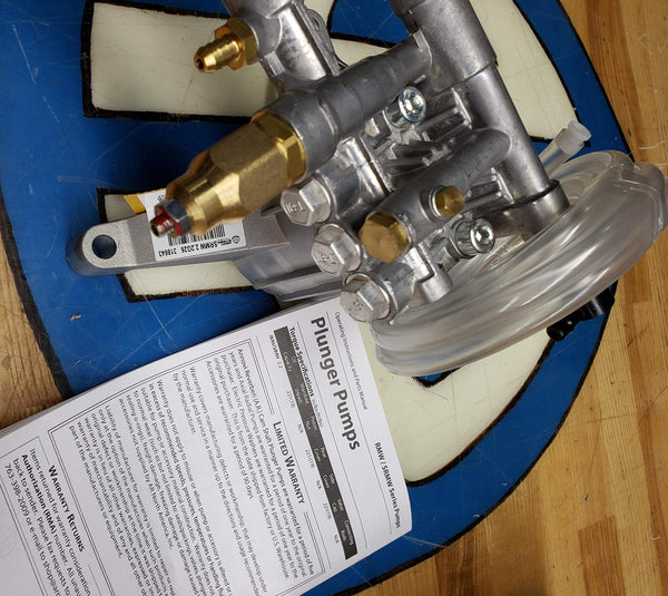 AR ANNOVI REVERBERI SRMW22G26-SX-PKG 2600 PSI Replacement Pump, Shaft Size: 7/8", Reverse mounting Configuration